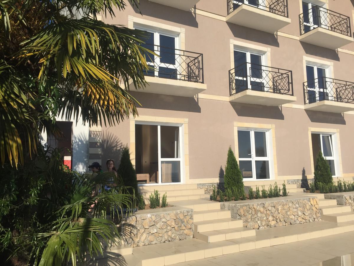 Astan Hotel Gagra Exterior photo